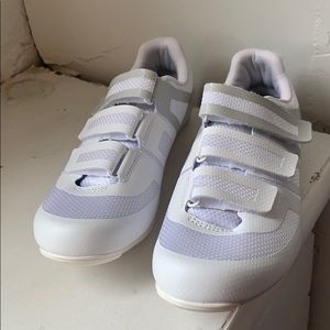 Pear Izumi cycle shoes